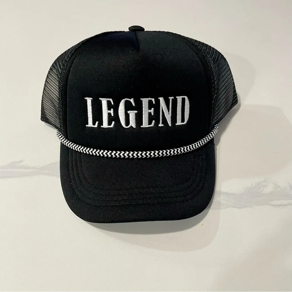 LEGEND‎ EMBROIDERED TRUCKER HAT - Kids OS - NWOT